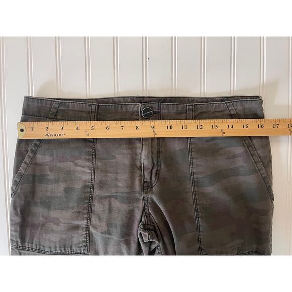 Sanctuary Camo Straight Leg Pants Pockets Green Army Size Womens 28 - Picture 7 of 10